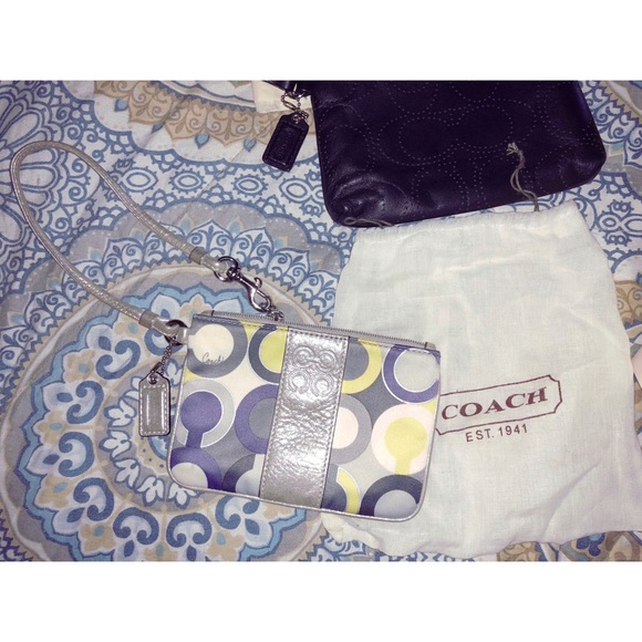 Coach bundle - Picture 3 of 8